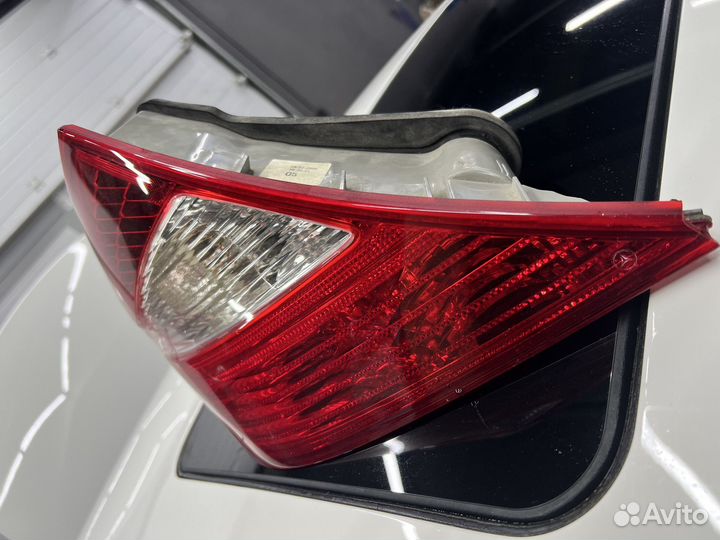 Задний левый стоп фара Mercedes cls w219 c219