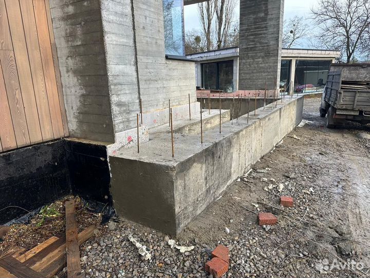 Бетонные работы со своей опалубкой