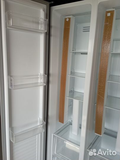 Холодильник с инвертором maunfeld MFF177nfse