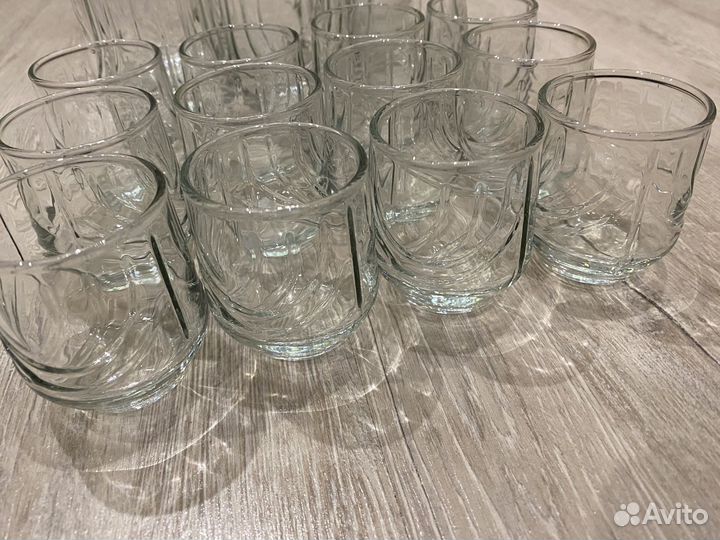 Стаканы и рюмки набор
