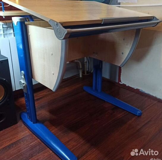 Растущий стол и стул