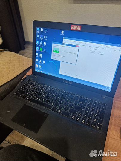 Ноутбук asus