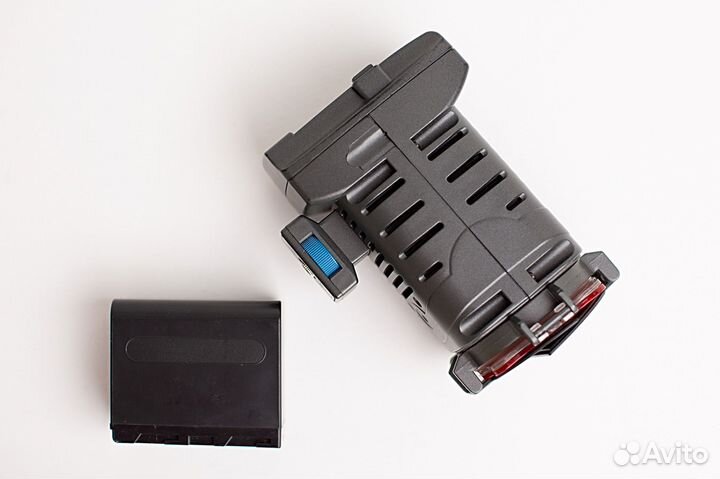 Светодиодный видеосвет Flama FL-LED5005 для фото и