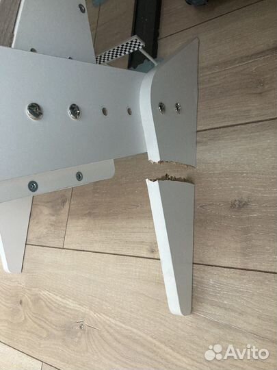 Детский стол и стул растущие