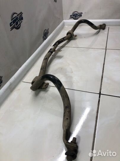 Стабилизатор поперечной устойчивости передний