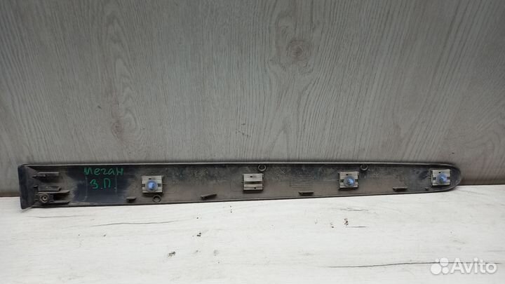 Молдинг задний правый Rеnаult Меganе 1