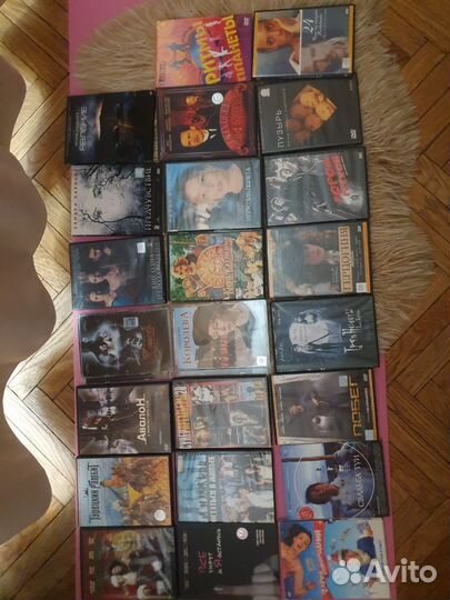 Двд диски с фильмами и караоке