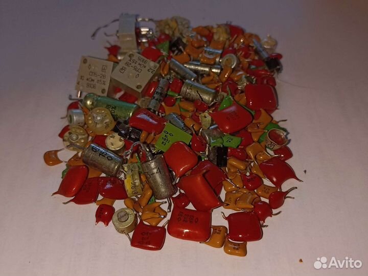 Радиодетали.Продам км 166.2гр