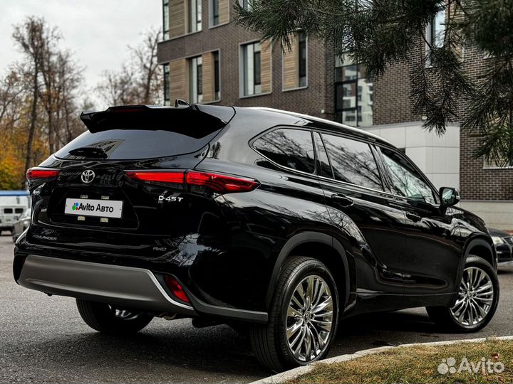 Toyota Highlander 2.0 AT, 2023, 67 км