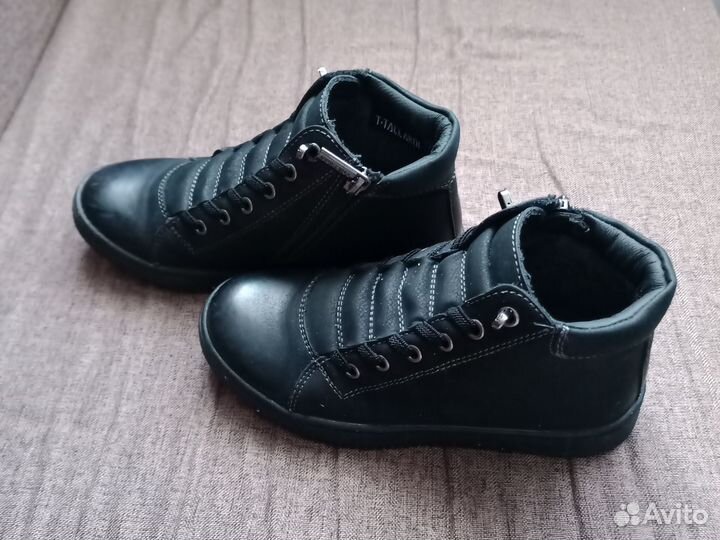 Ботинки демисезонные 30 размер