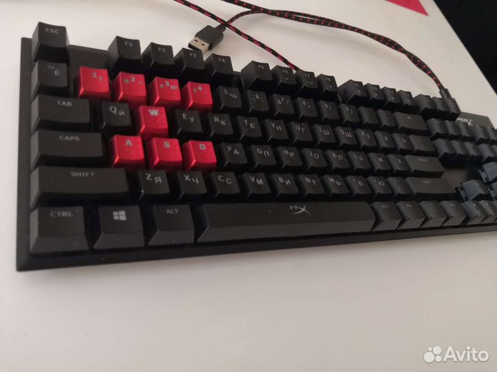 Игровая механическая клавиатура