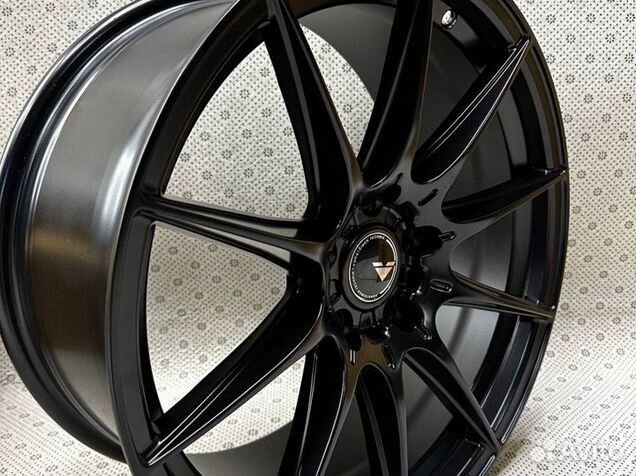 Новые литые диски R18 5x114,3 Vorsteiner Design