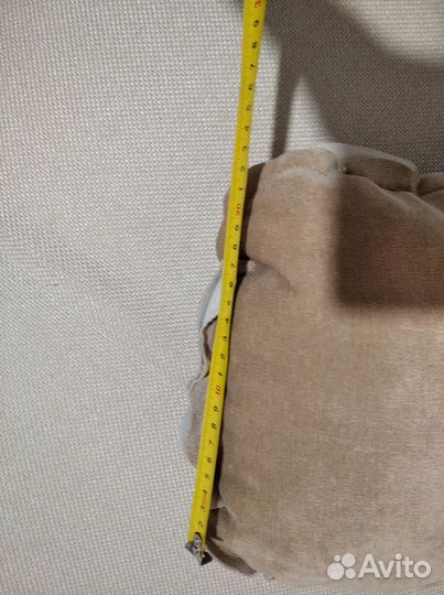 Диванная декоративная подушка новая в виде овечки