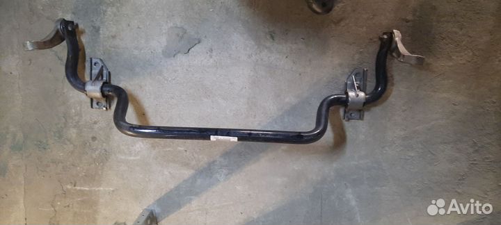 Передний стабилизатор мерседес W205