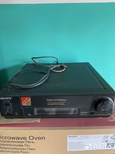 Видеомагнитофон Sony