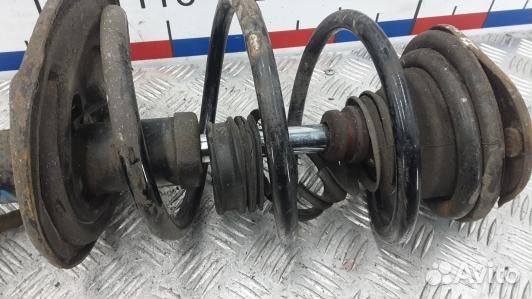 Стойка передняя левая toyota RAV 4 ZSA3 (1BS23K501