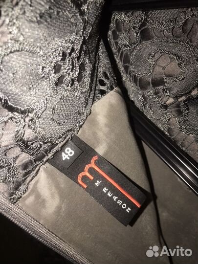 Шикарное кружевное платье