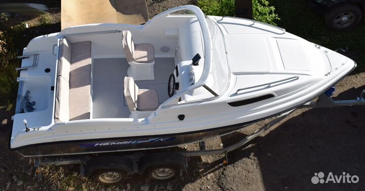 Новый катер с каютой Неман 550 комбинированный