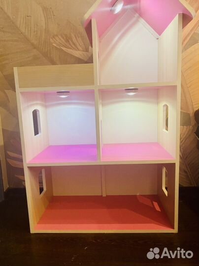 Домик кукольный