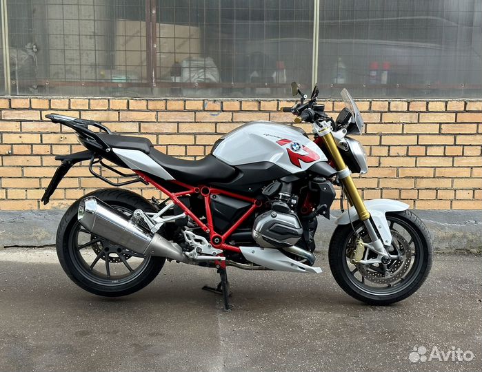 BMW R1200R (дилерский, пробег 12.500)