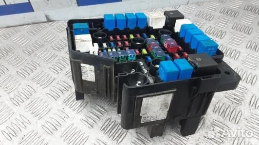 Блок комфорта hyundai santa FE 2 (BPH06M301)