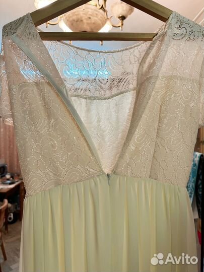 Платье бежевое в пол 44 размер