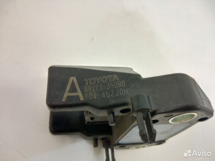 Датчик удара передний правый Lexus Rx 4 2016-2020