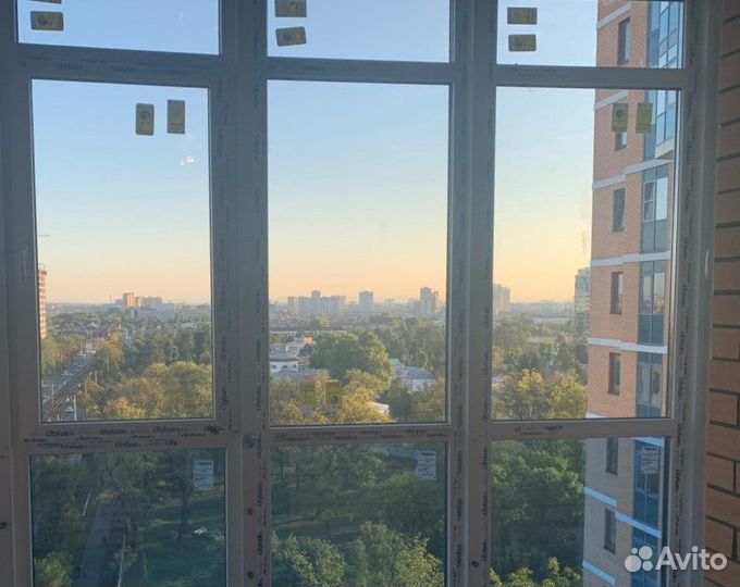 Пластиковые окна и двери остекление балконов