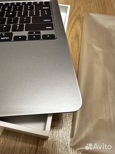 Apple macbook air 13 2020 m1, 18 циклов