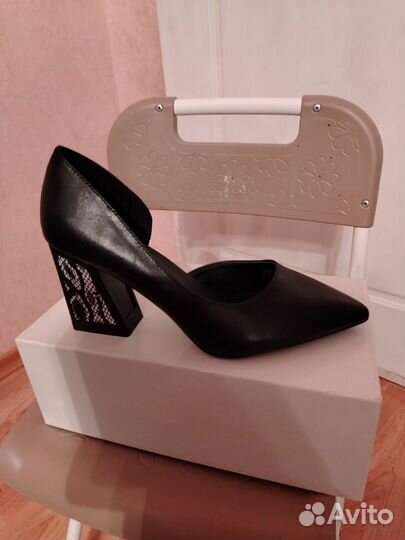 Обувь новая