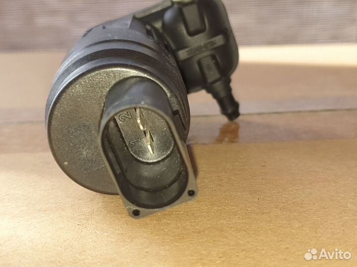 Насос омывателя стекол VAG 1k6955651