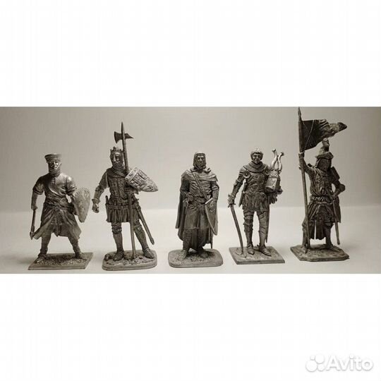 Оловянные солдатики 54 мм,1/32 (5 шт.)