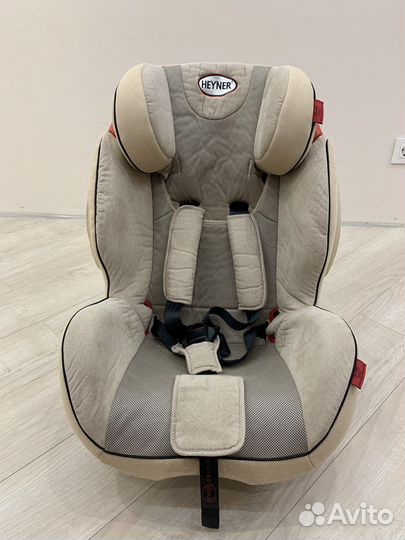 Автокресло heyner