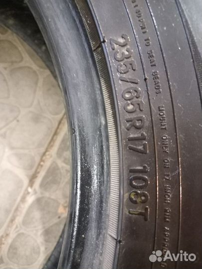 Toyo Observe G3-Ice 235/7 R17 108T