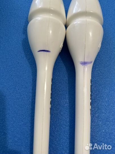 Булавы sasaki белые 40.5