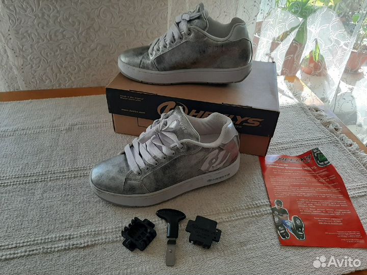 Кроссовки с роликом heelys 38-39