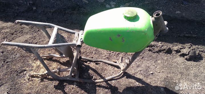 Рама от мотоцикла иж