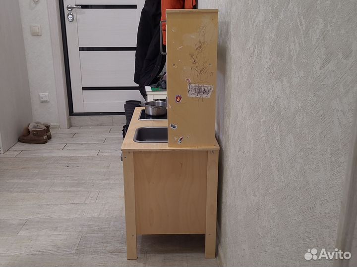 Детская деревянная кухня