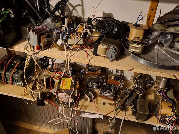 Военно-полевой телефон