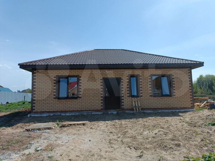 Дом 102 м² на участке 10 сот.