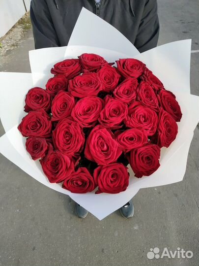 Розы 25 штук 70 см Бесплатная Доставка