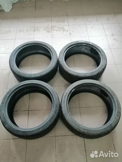 Michelin Agilis 225/40 R18 30K