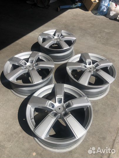 Диски литые r16 5 * 108