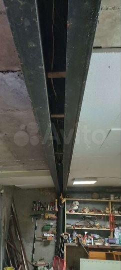 Гараж, > 30 м²