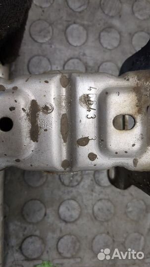 Усилитель бампера Skoda Fabia, 2009