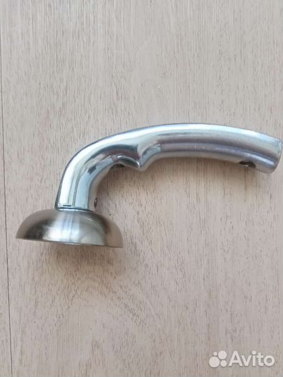 Ручка для входной металлической двери