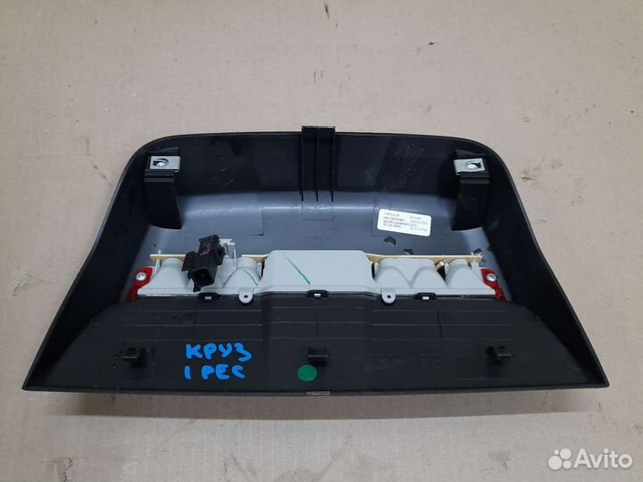 Дополнительный стоп сигнал Шевроле Круз