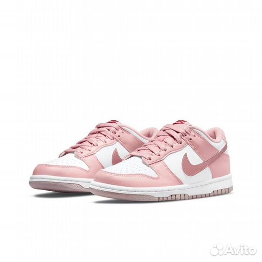 Розовые кроссовки NIke Dunk Low