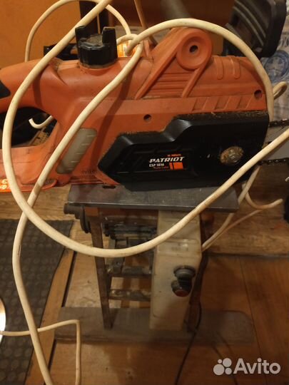 Электропила цепная