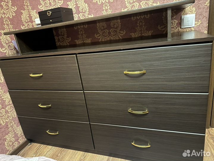 Шкафы и комоды